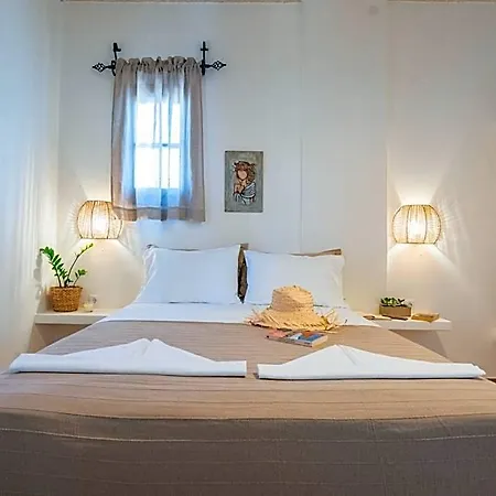 Ligaries Hotel 3*