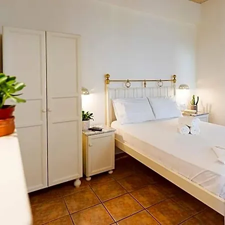 Ligaries Hotel 3*